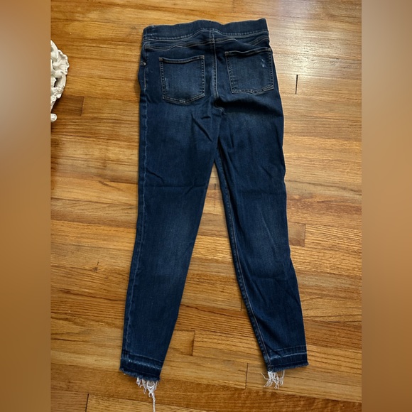 SPANX Jeggings - Dark wash distressed - size small - Picture 4 of 7